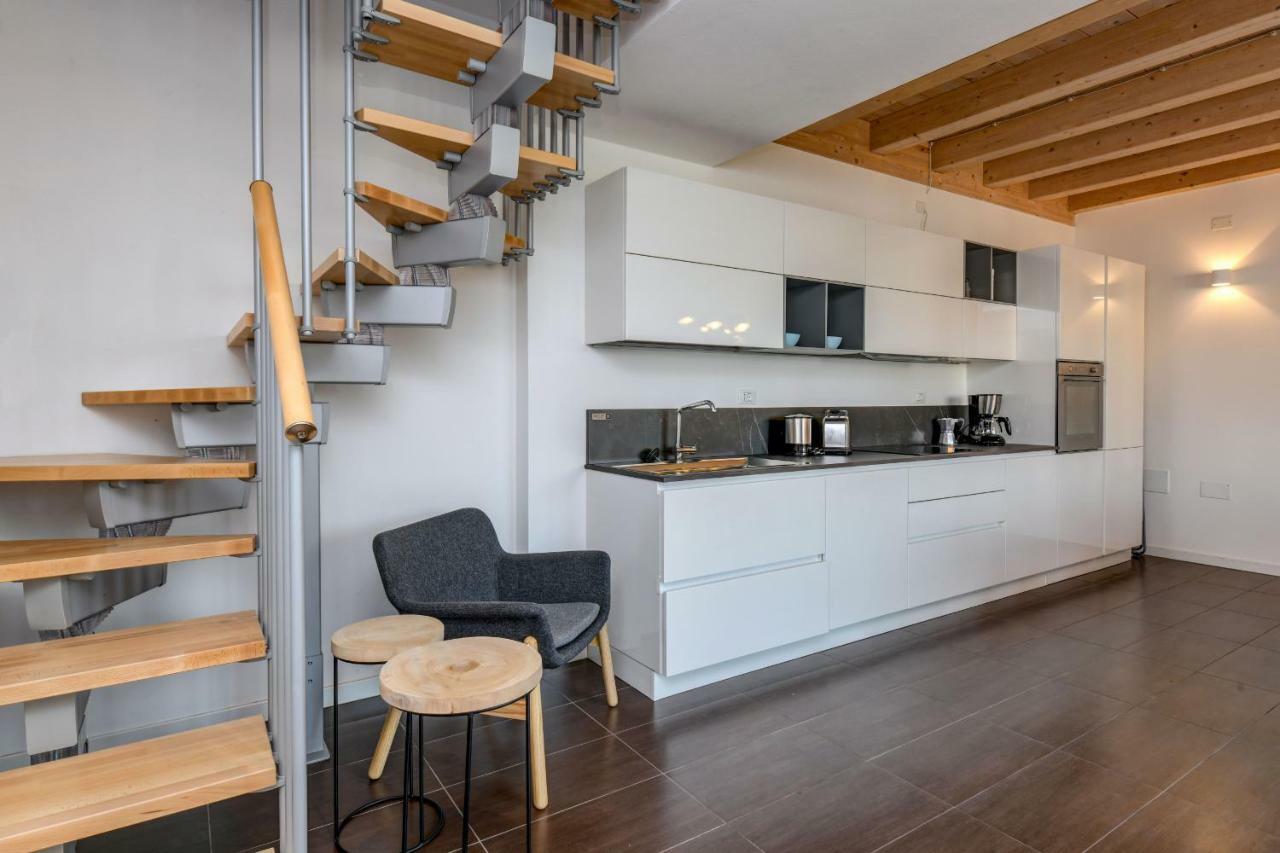 פסקיארה דל גארדה My Peschiera Family Home Deluxe מראה חיצוני תמונה