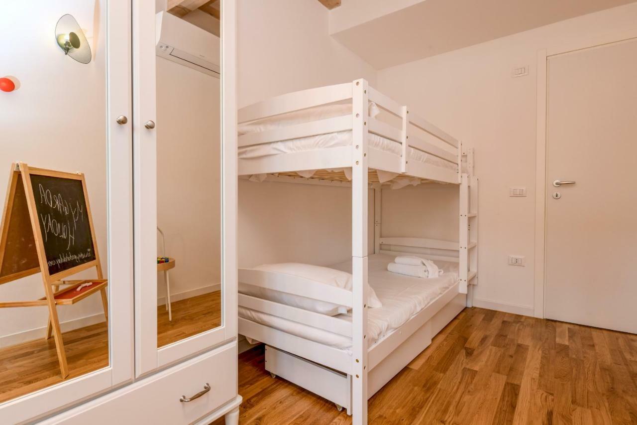 פסקיארה דל גארדה My Peschiera Family Home Deluxe מראה חיצוני תמונה